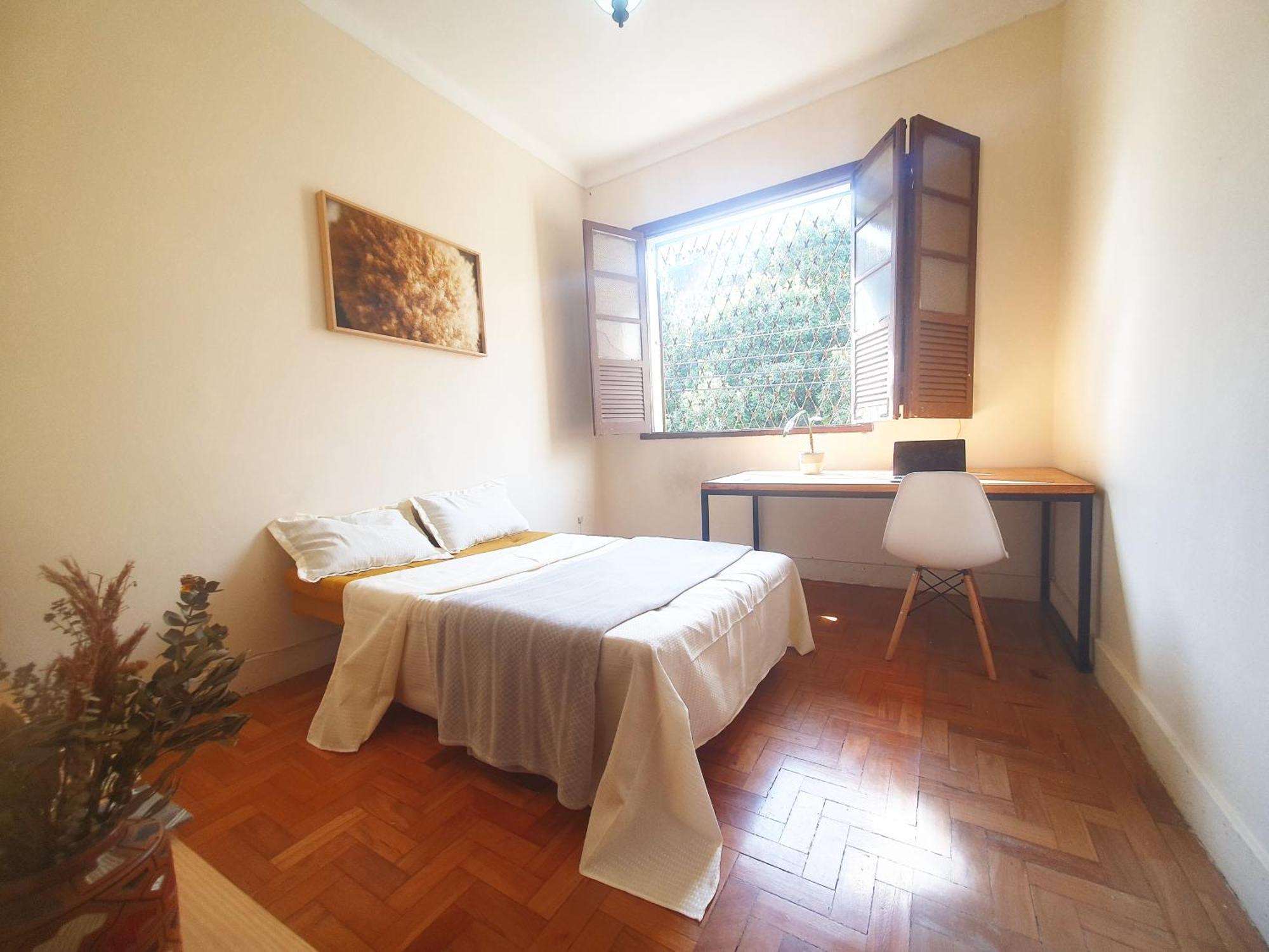 Quarto Casal Com Janela Casa Caramel Belo Horizonte Exterior foto