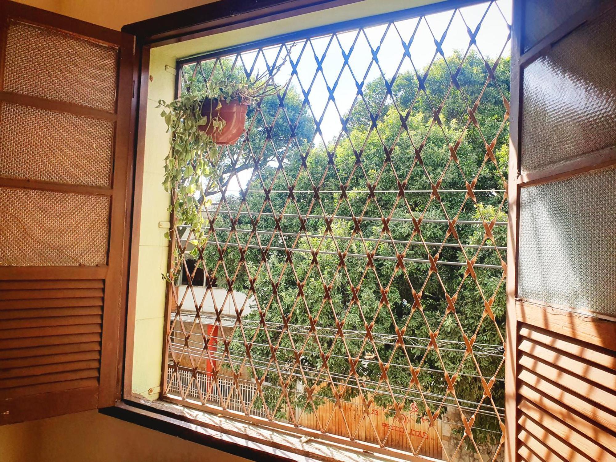 Quarto Casal Com Janela Casa Caramel Belo Horizonte Exterior foto